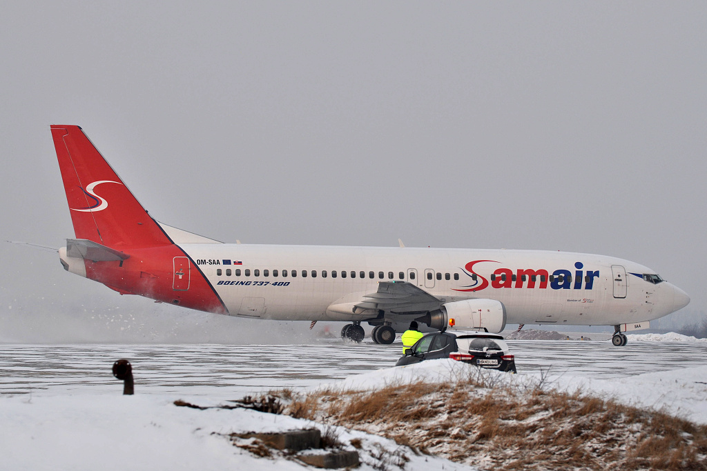 Boeing 737-400 OM-SAA, Samair, CCS-420T Bratislava - Ostrava (plet na servis do Job Air Technic), 02.02.2012