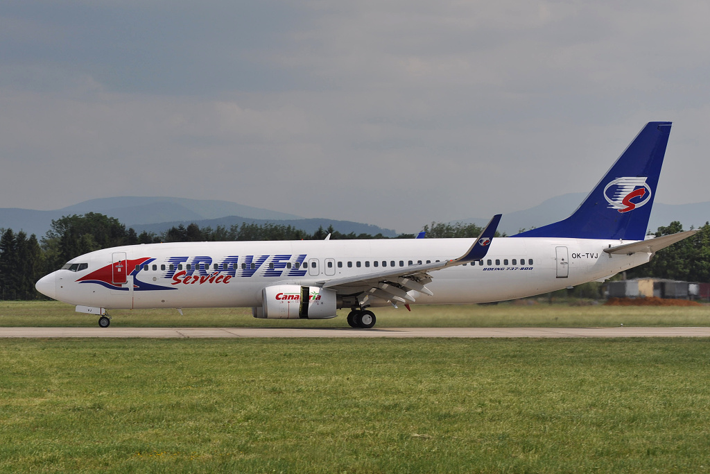 Boeing 737-800 OK-TVJ, Travel Service, QS-102 Praha - Ostrava, 24.05.2012