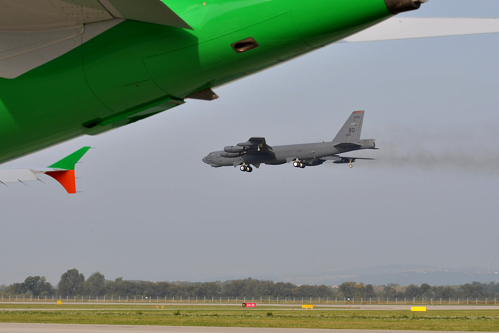 Boeing B-52H-BW Stratofortress 60-0003, U.S. Air Force, Ostrava ( OSR / LKMT ), 18.09.2012