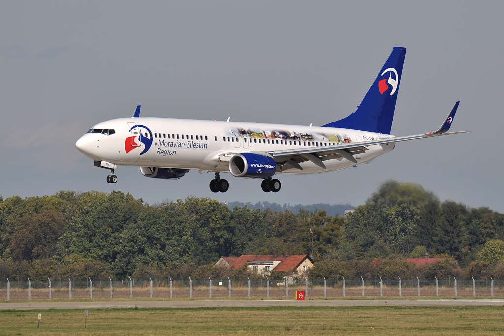 Boeing 737-800 OK-TVL, Travel Service, QS-2216 Brno - Ostrava - Heraklion, 06.10.2012