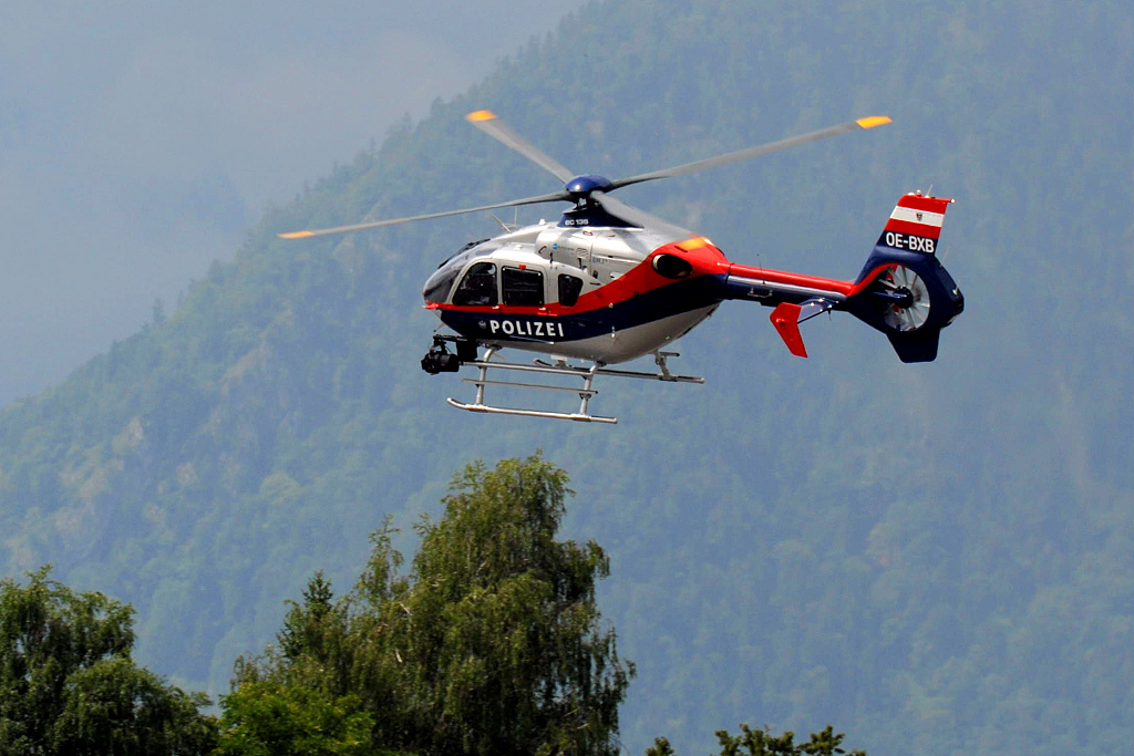 Eurocopter EC135 OE-BXB, Flugpolizei, Salzburg ( SZG / LOWS ), 13.07.2014